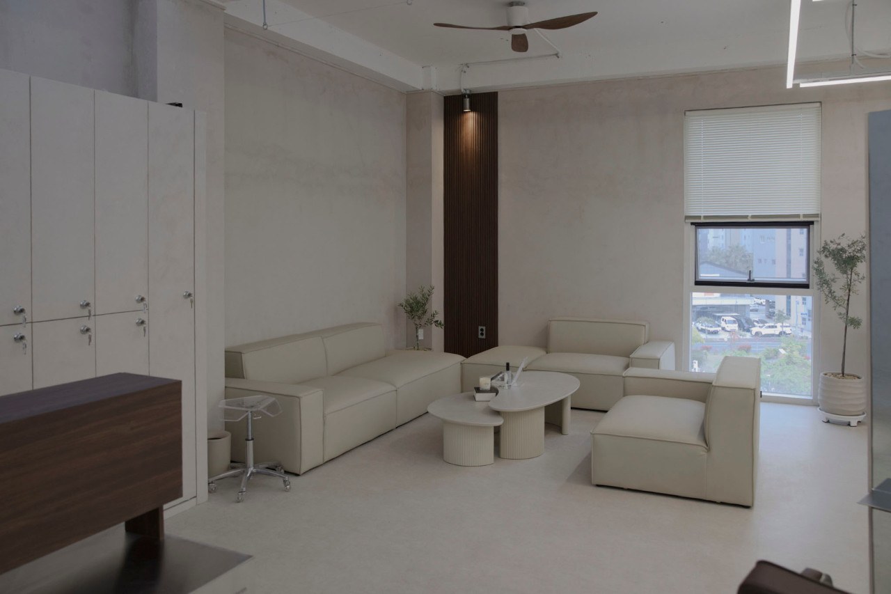 오닉헤어 라운지 공간